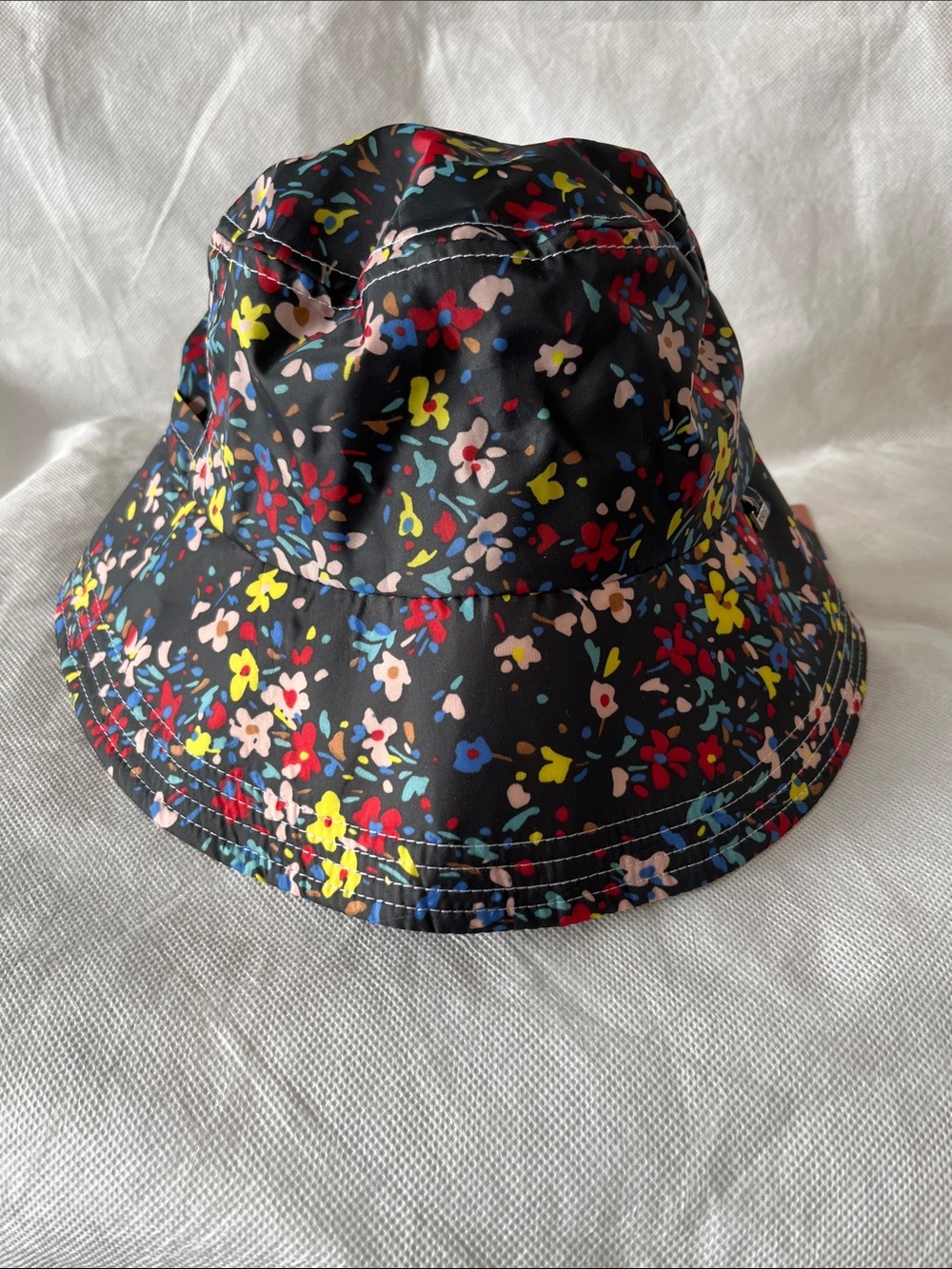Women’s totes Floral Bucket Hat Rain or Shine adjustable interior Sweatband 1/SZ